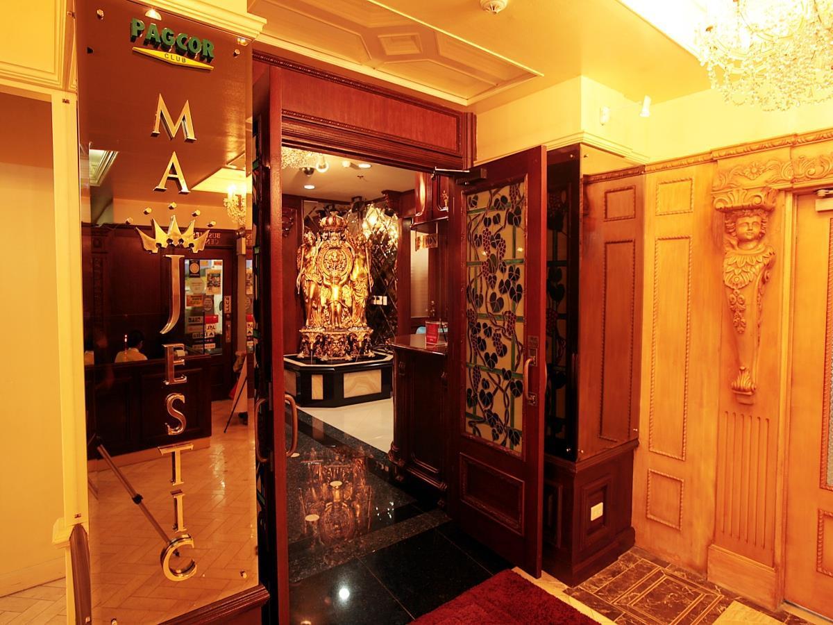 Networld Hotel Spa And Casino Pasay Kültér fotó