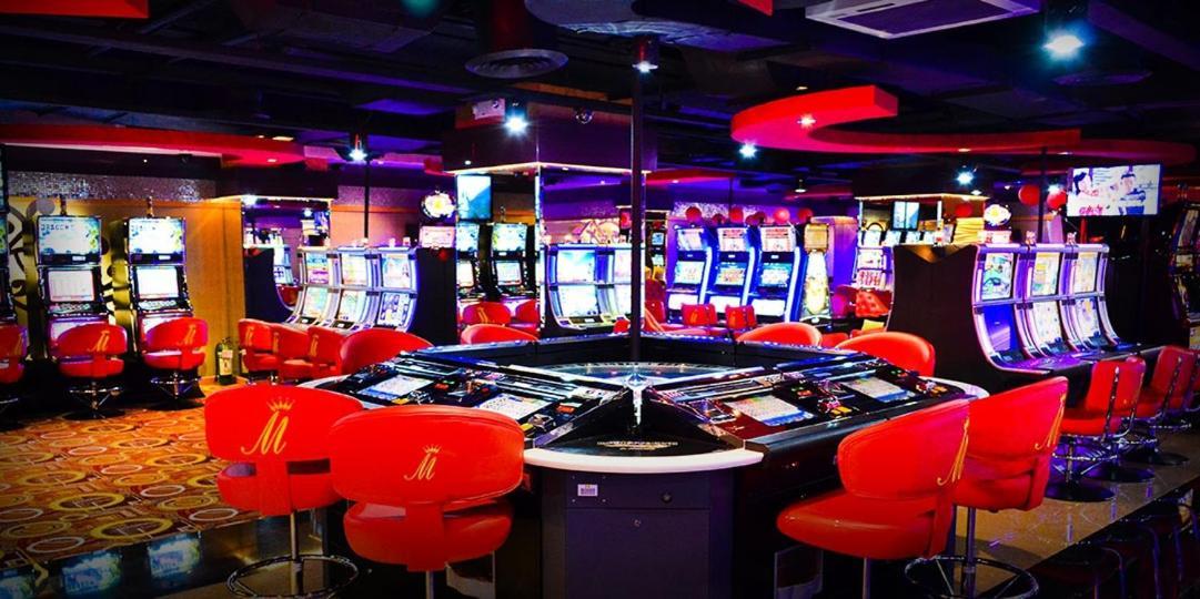 Networld Hotel Spa And Casino Pasay Kültér fotó