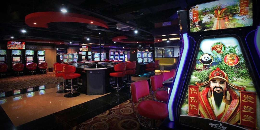 Networld Hotel Spa And Casino Pasay Kültér fotó