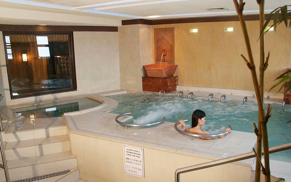 Networld Hotel Spa And Casino Pasay Kültér fotó